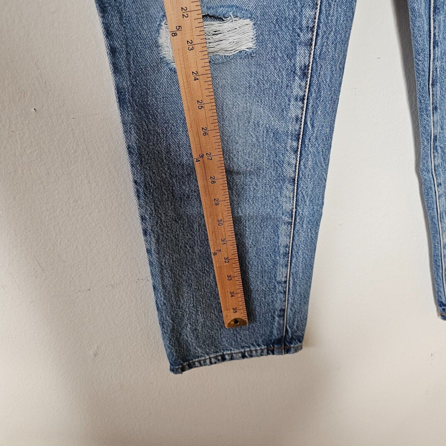 NWOT Garage Denim Medium Wash Vintage Straight Leg Mid Rise Distressed Jeans 26