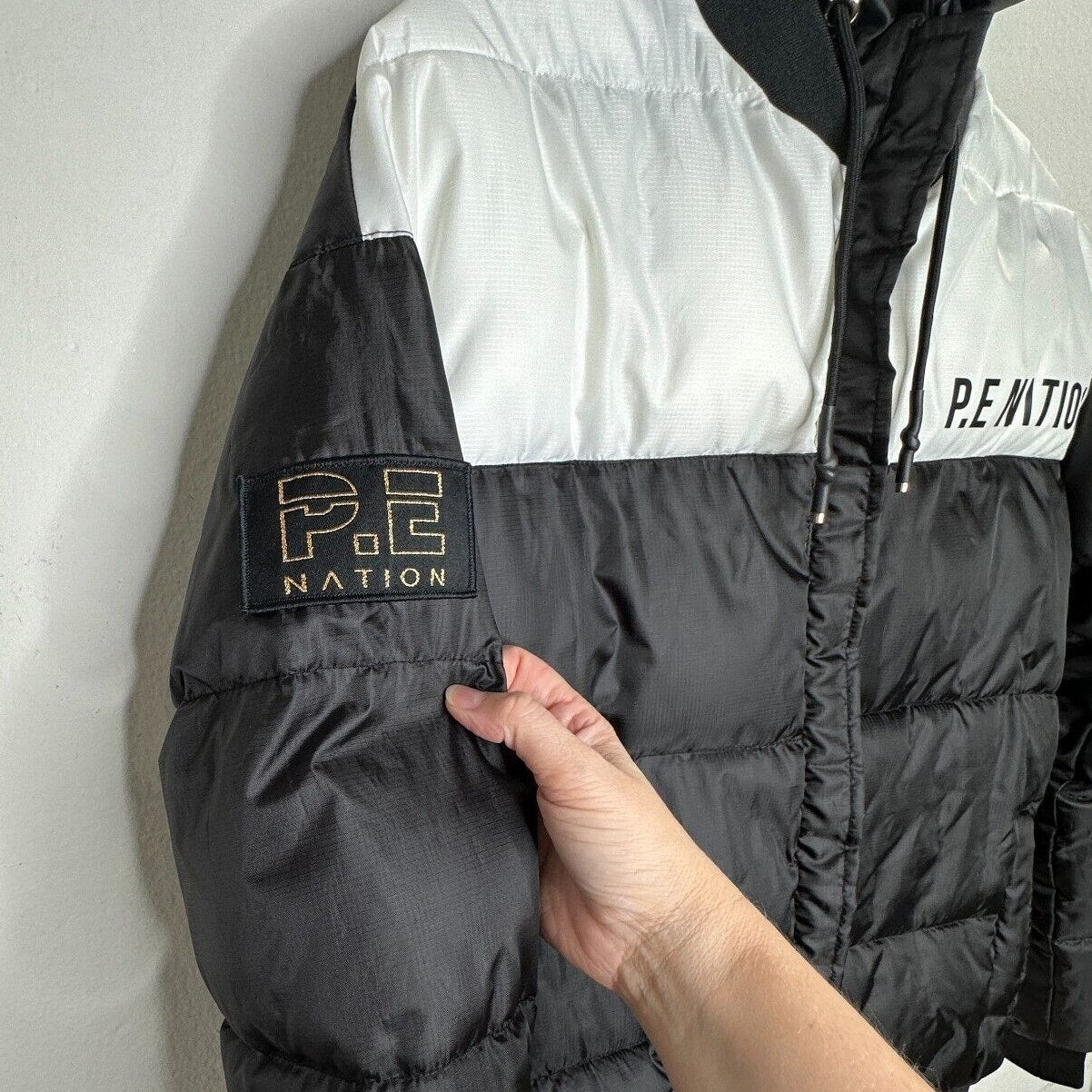 PE Nation Black & White Lead Right Logo Print 004 Zip Lined Puffer Jacket XS