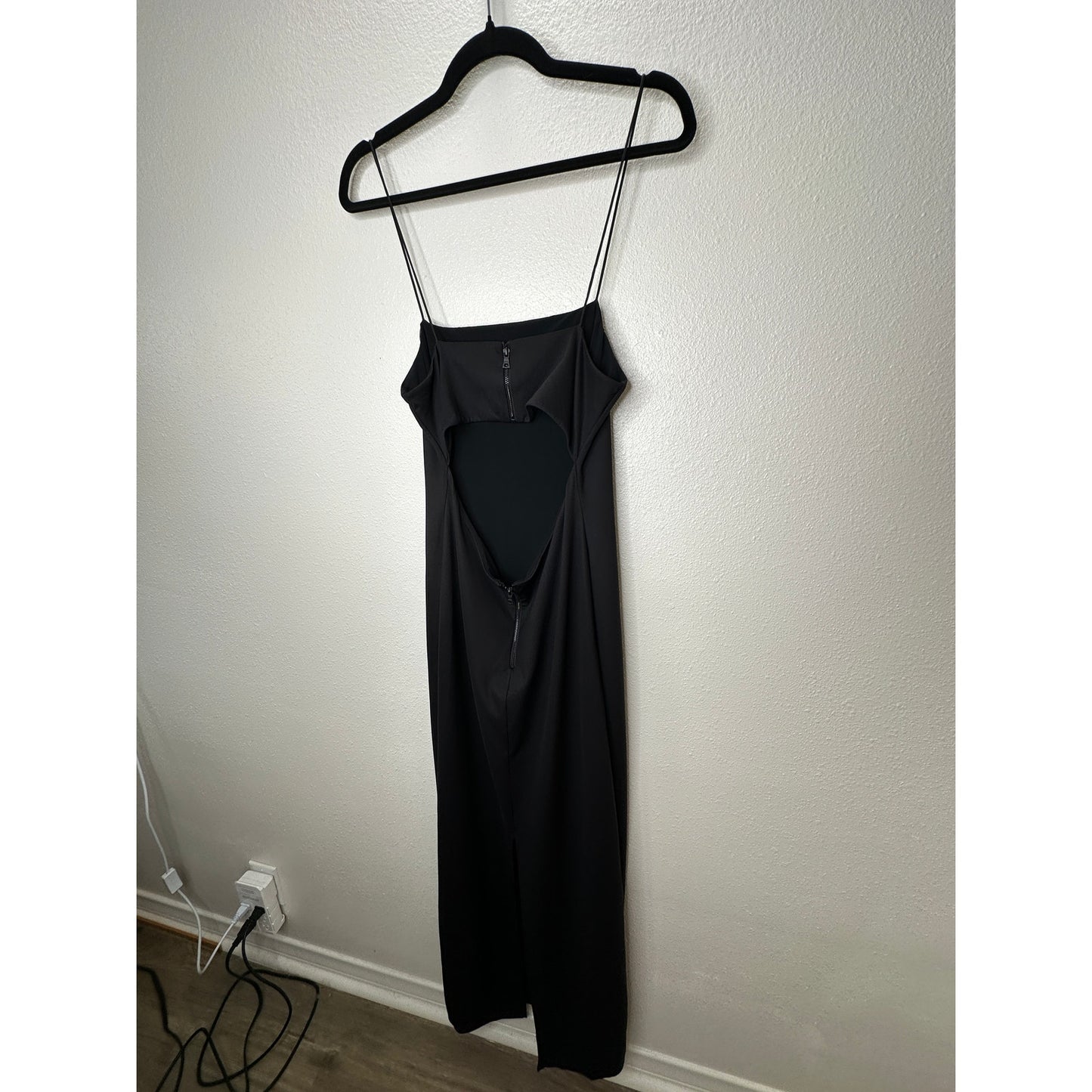 Alice + Olivia Black Strappy Cutout Back Maxi Dress 8