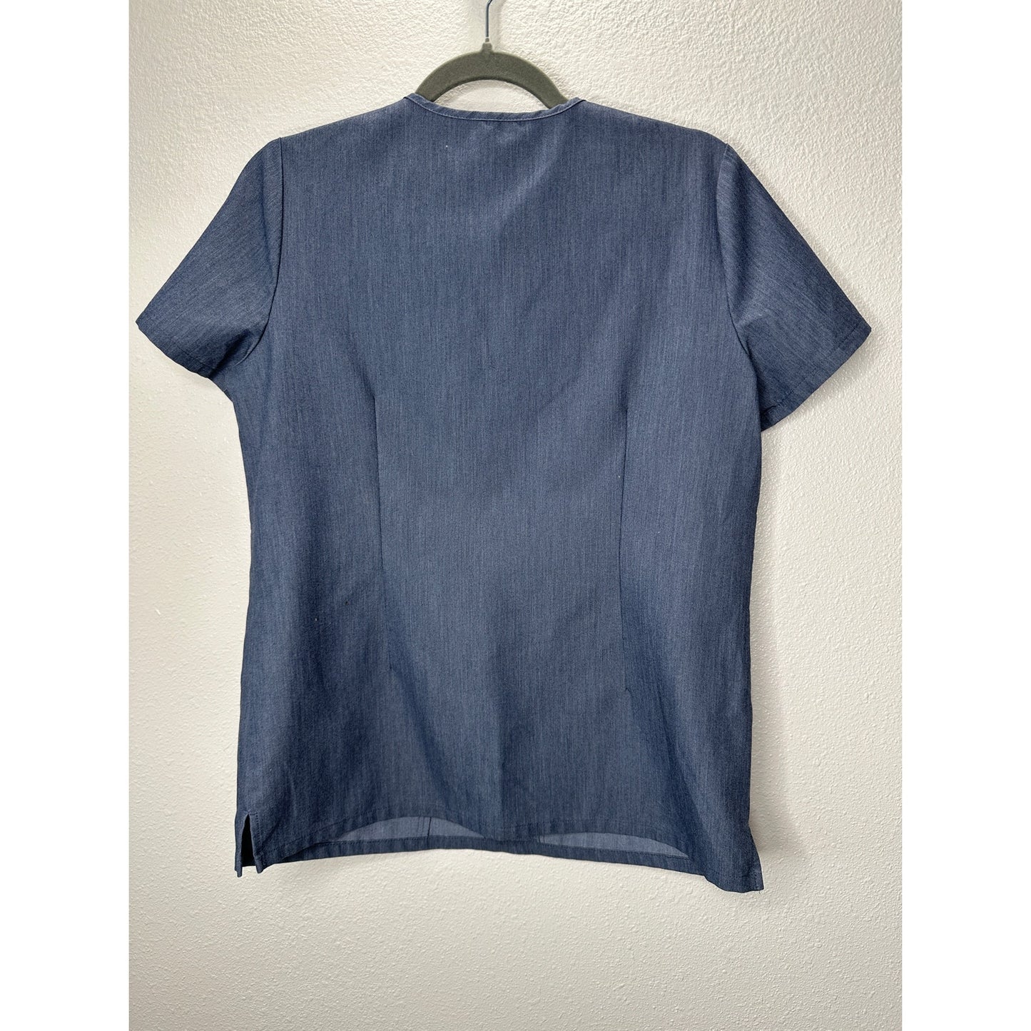 Blue Denim Casma 3 Pocket Classic Fit V-Neck Scrub Top S