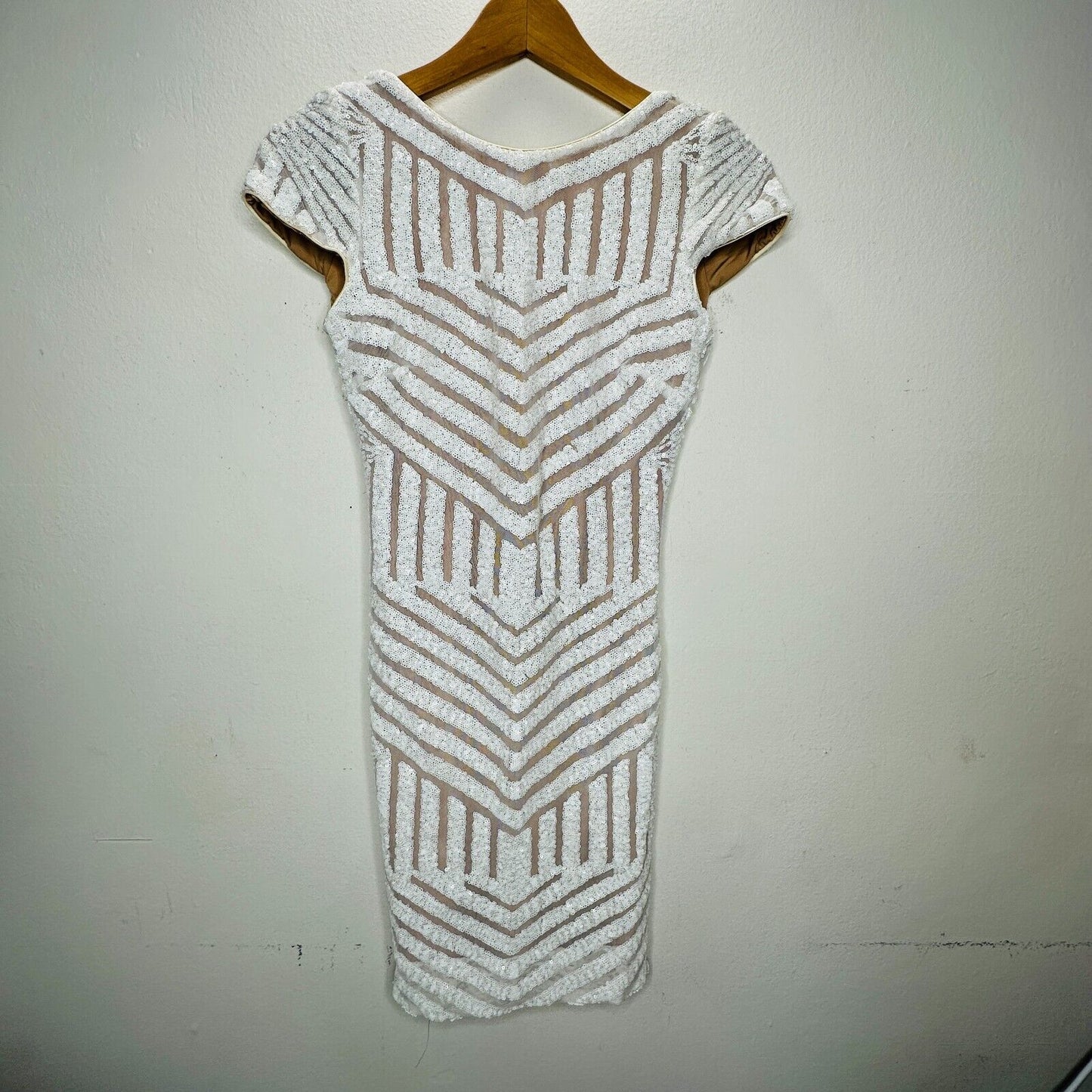 NWT Dress The Population White & Nude Sequin Aztec Print Open Back Cap Sleeve S