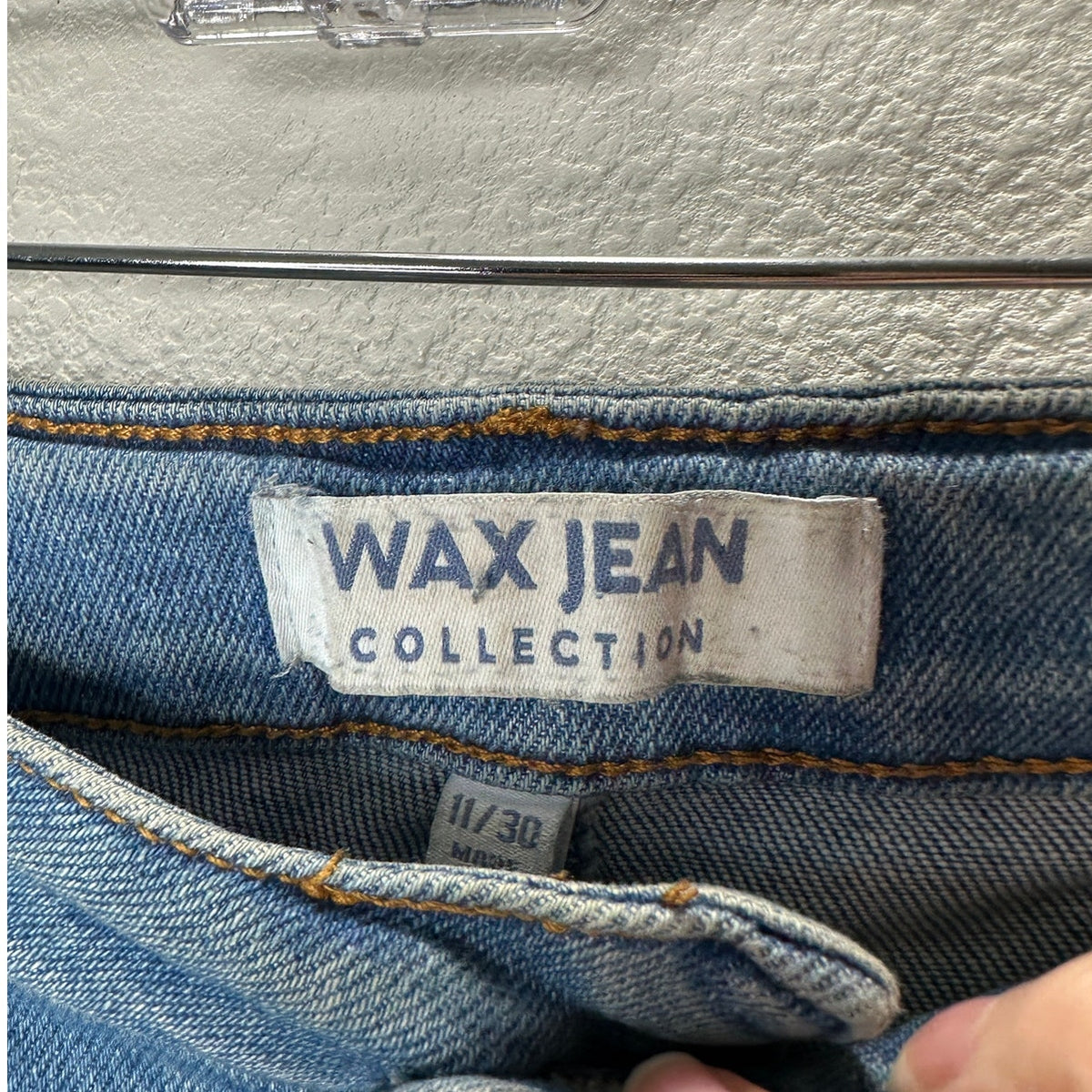 Wax Jean Collection Medium Wash Distressed Holes Boyfriend Denim Jeans 30