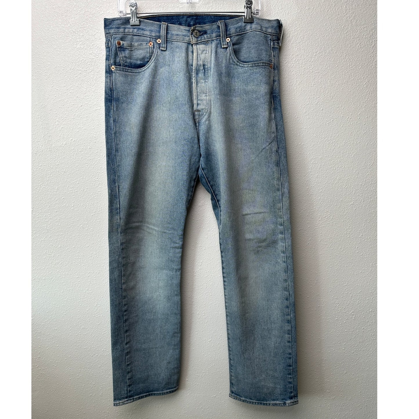 Levi's 501 Original Fit Lightweight Jeans Medium Wash Men's 33x32