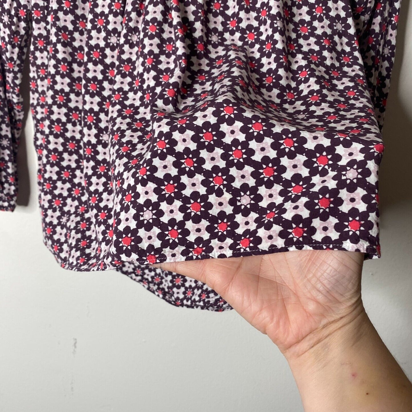Ann Taylor Loft Purple Pink & White Flowy Blouse Long Sleeve Shirred Yoke XXSP
