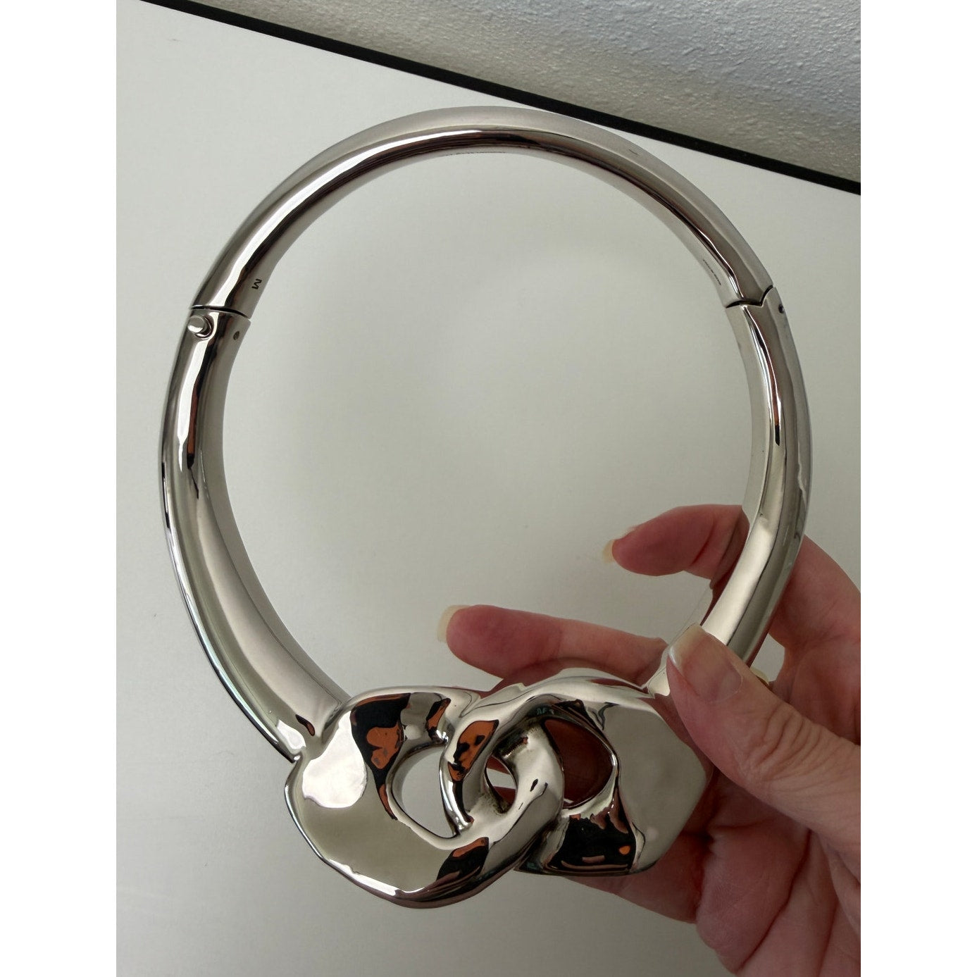 Alexander McQueen Silver Sculptural Choker Women M