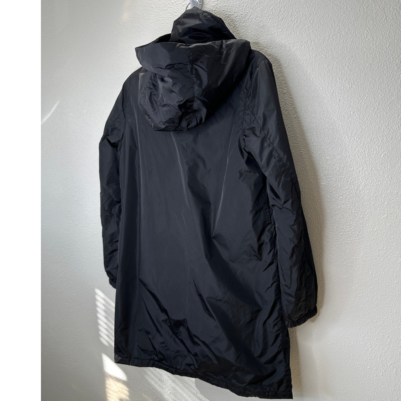 Prada Men's Black Polyester Hooded Long Line Rain Jacket 42 / L