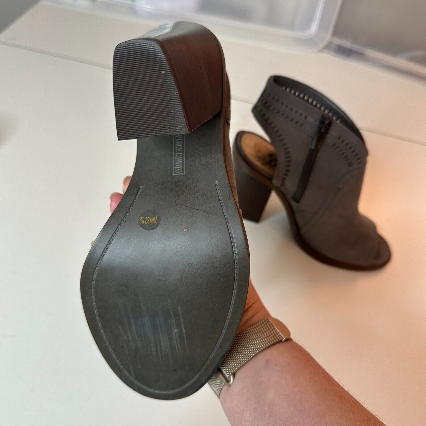 Vince Camuto Gray Koral Laser Cut Suede Open Toe Block Heel Booties Zip size 7