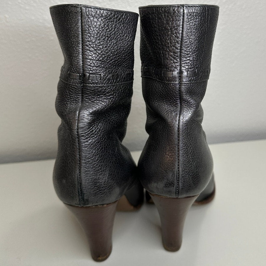 Marc Jacobs Gunmetal Silver Round toe Wooden Heel Ankle Boot 37.5 / 7