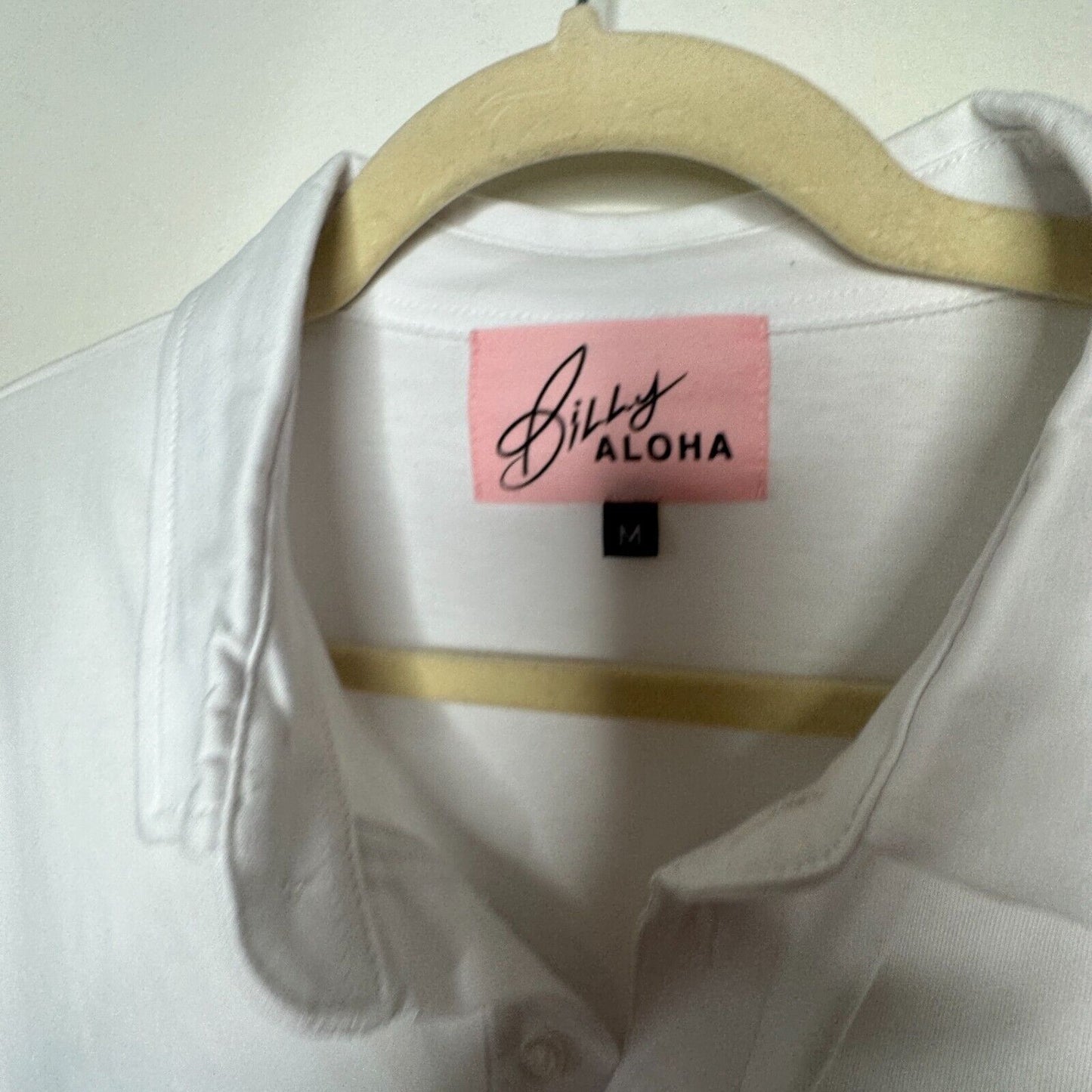 NWOT Billy Aloha Mens Bright White Short Sleeve Soft 3 button Polo Shirt Medium