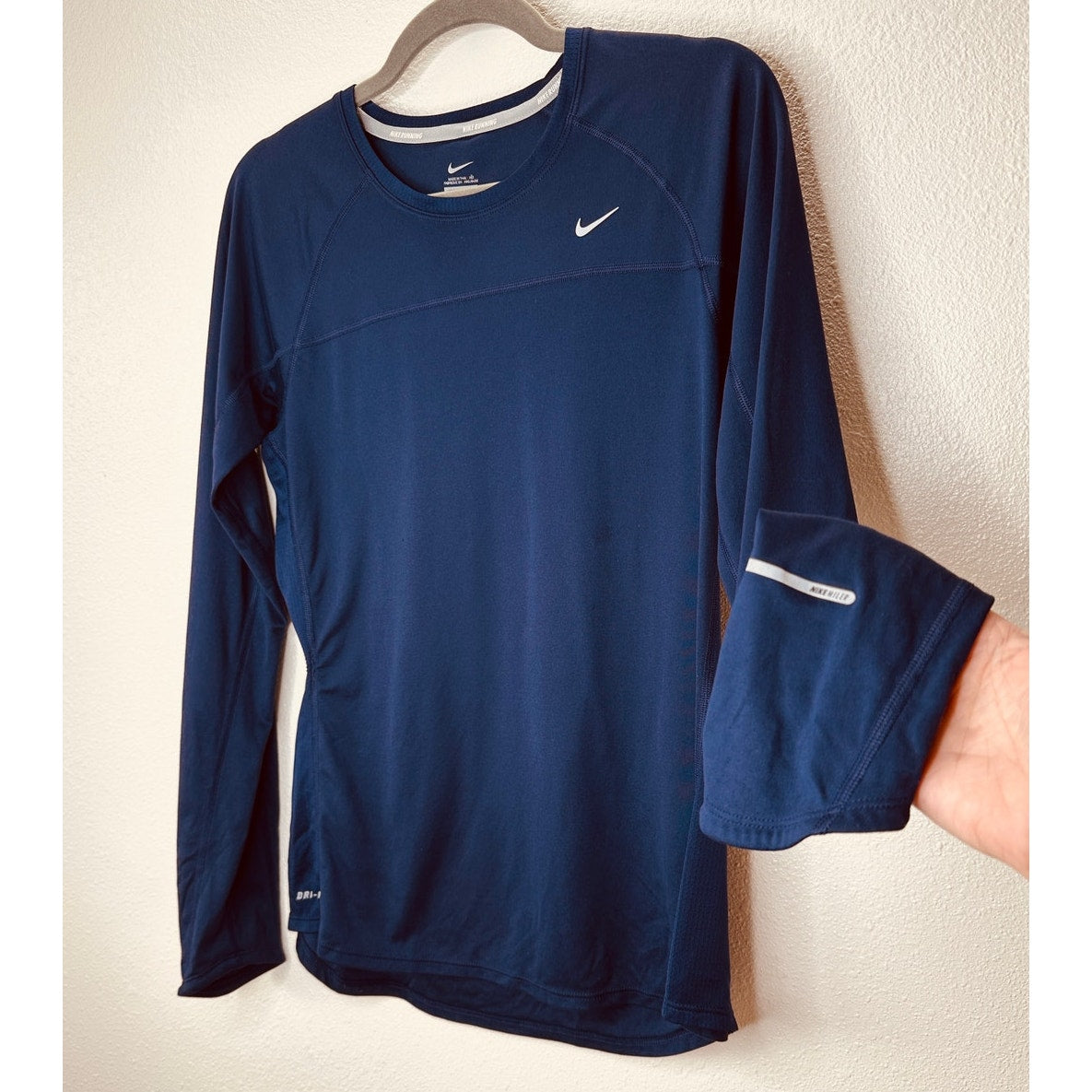 Nike Navy Blue Long Sleeve Round Neck Running Shirt L