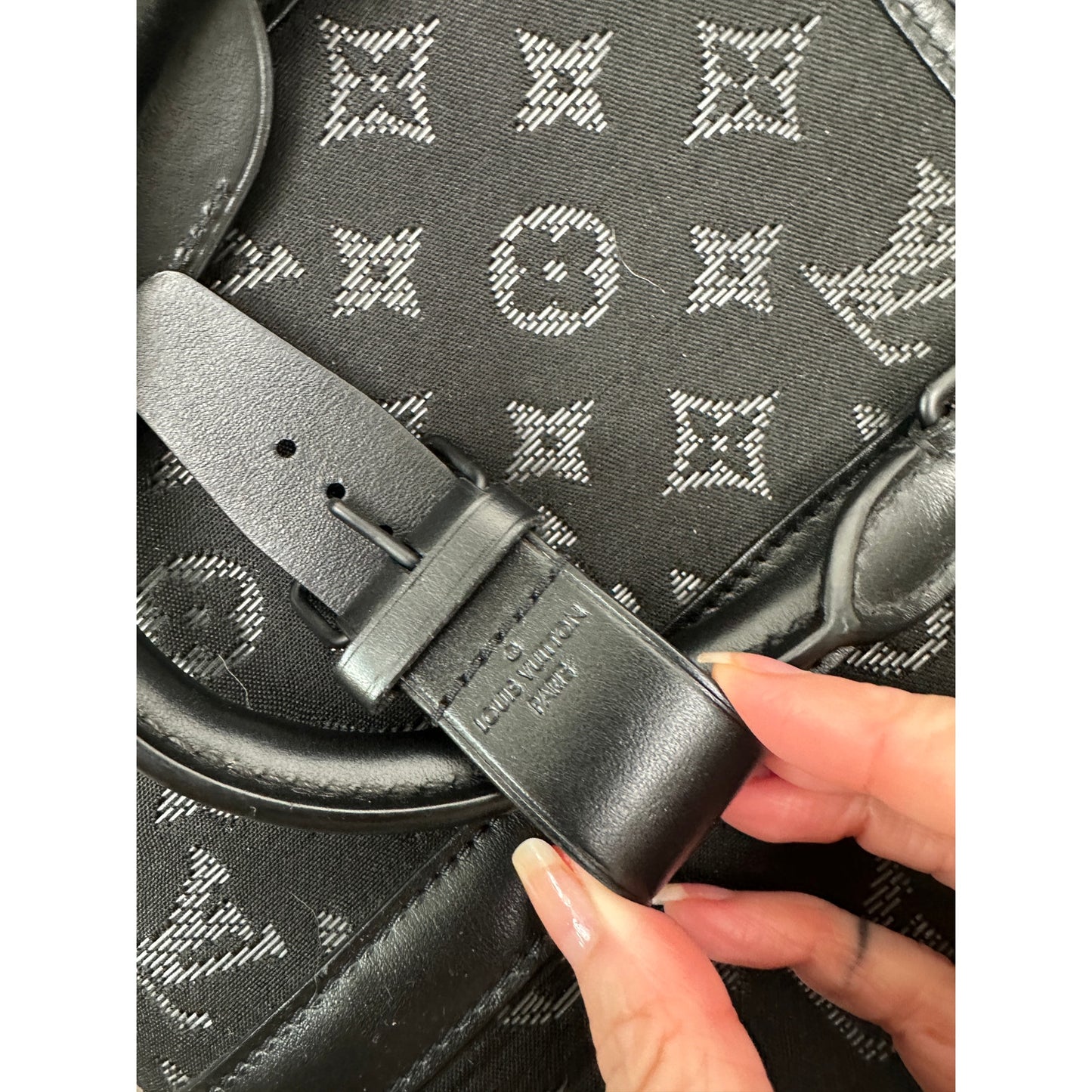 Louis Vuitton Keepall Light Up Bandoulière 50 Black Fiber Optic Monogram Duffle