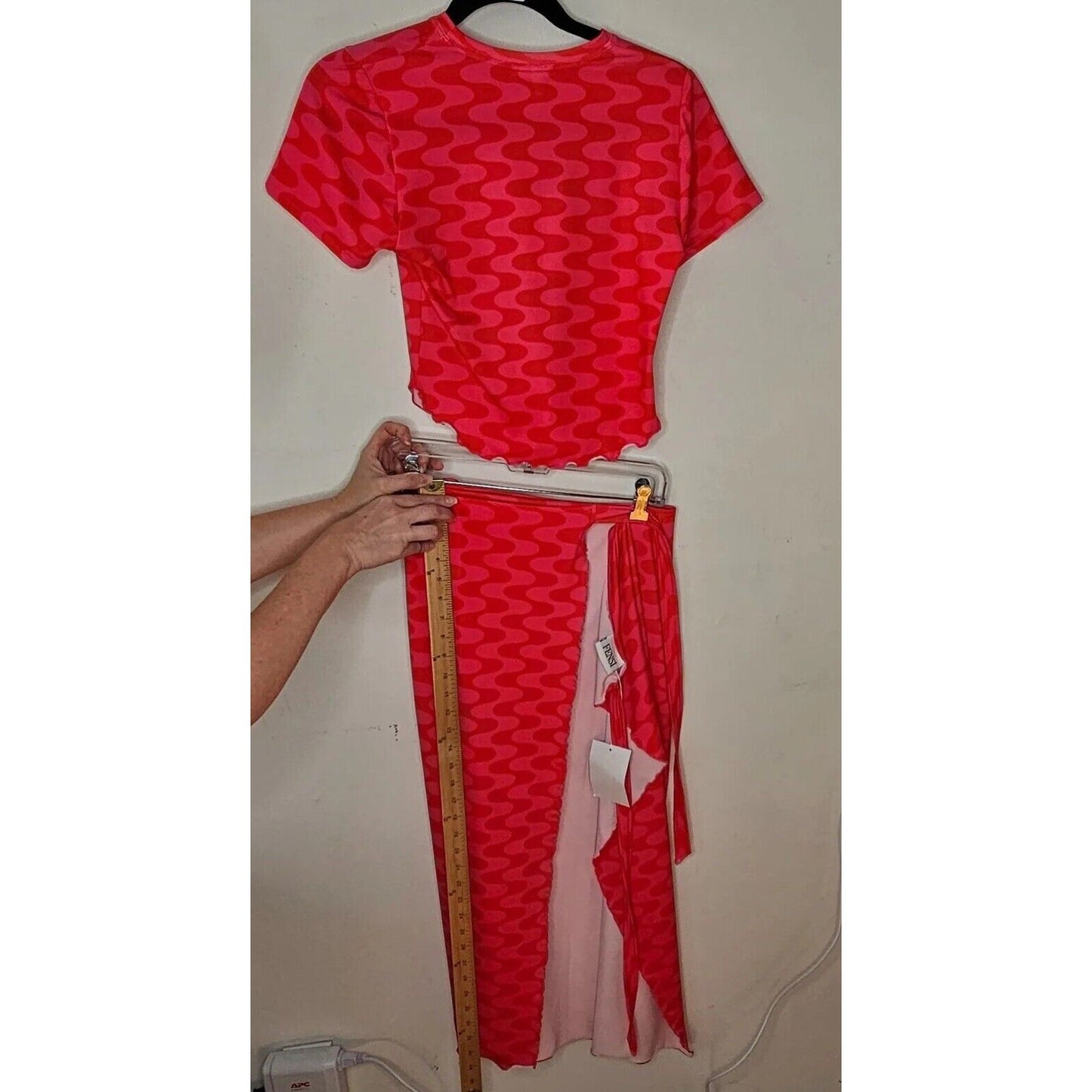 NWT Fensi Ssense Red Pink Wave Wrap Skirt & Short Sleeve Top M