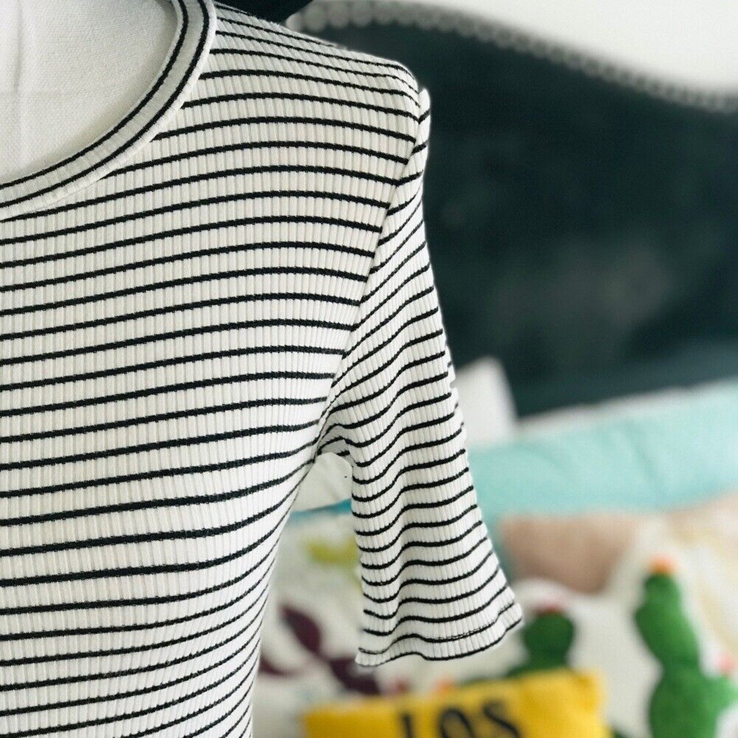 Forever 21 White & Black Striped Stretchy Short Sleeve T Shirt Bodycon Dress M