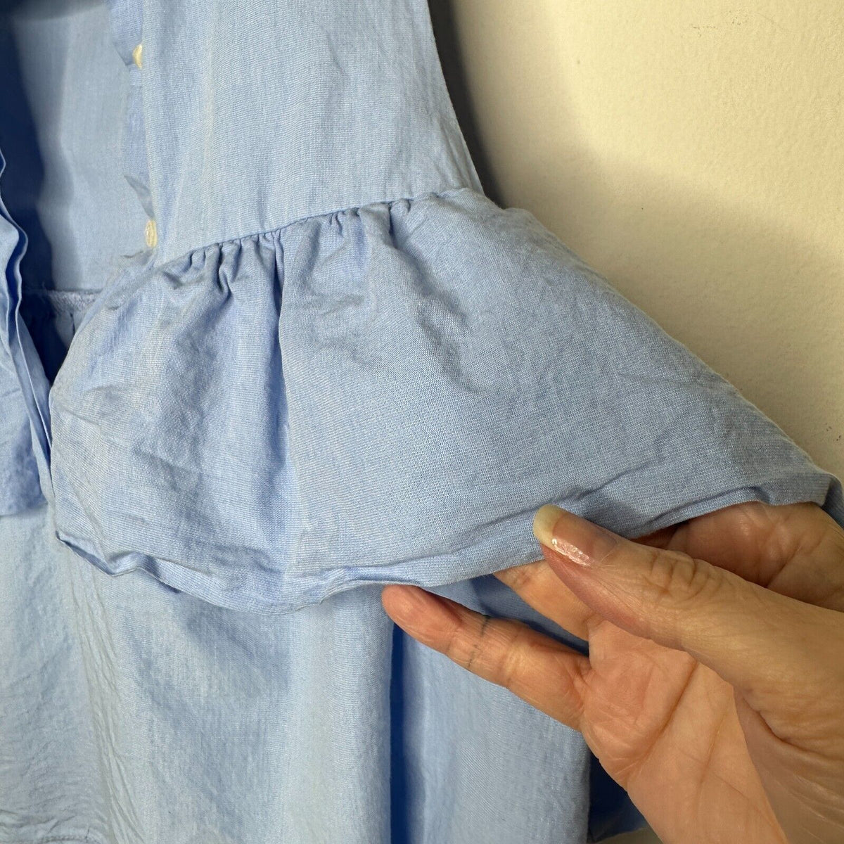 Chic Light Denim Blue Ruffled Cold Shoulder Half Front Button Flowy Blouse Small