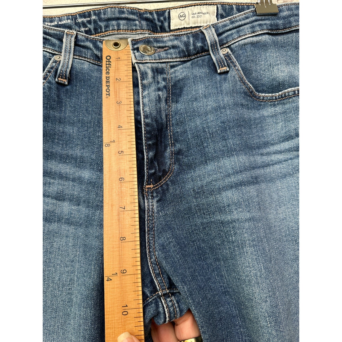 AG women’s Prima ankle cigarette jeans medium wash US 31 Japanese denim
