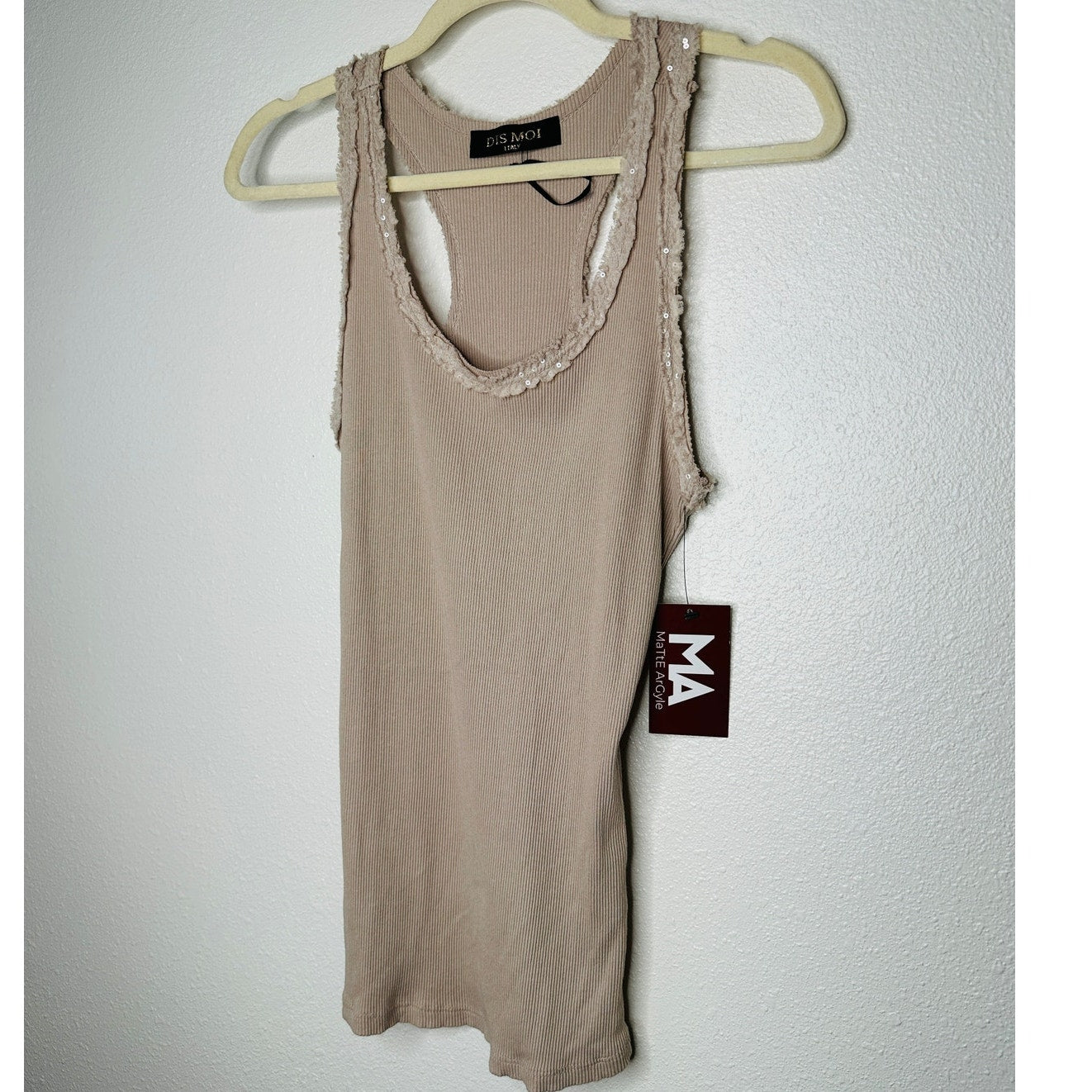 NWT Dis Moi Tan Rib Knit Racer Back Lace Edging Tank Top
