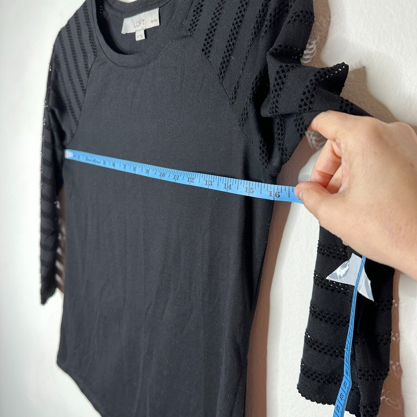 Ann Taylor Loft Black 3/4 Sleeves Cut-Out Triangle Stripe Round Neck Shirt XXP