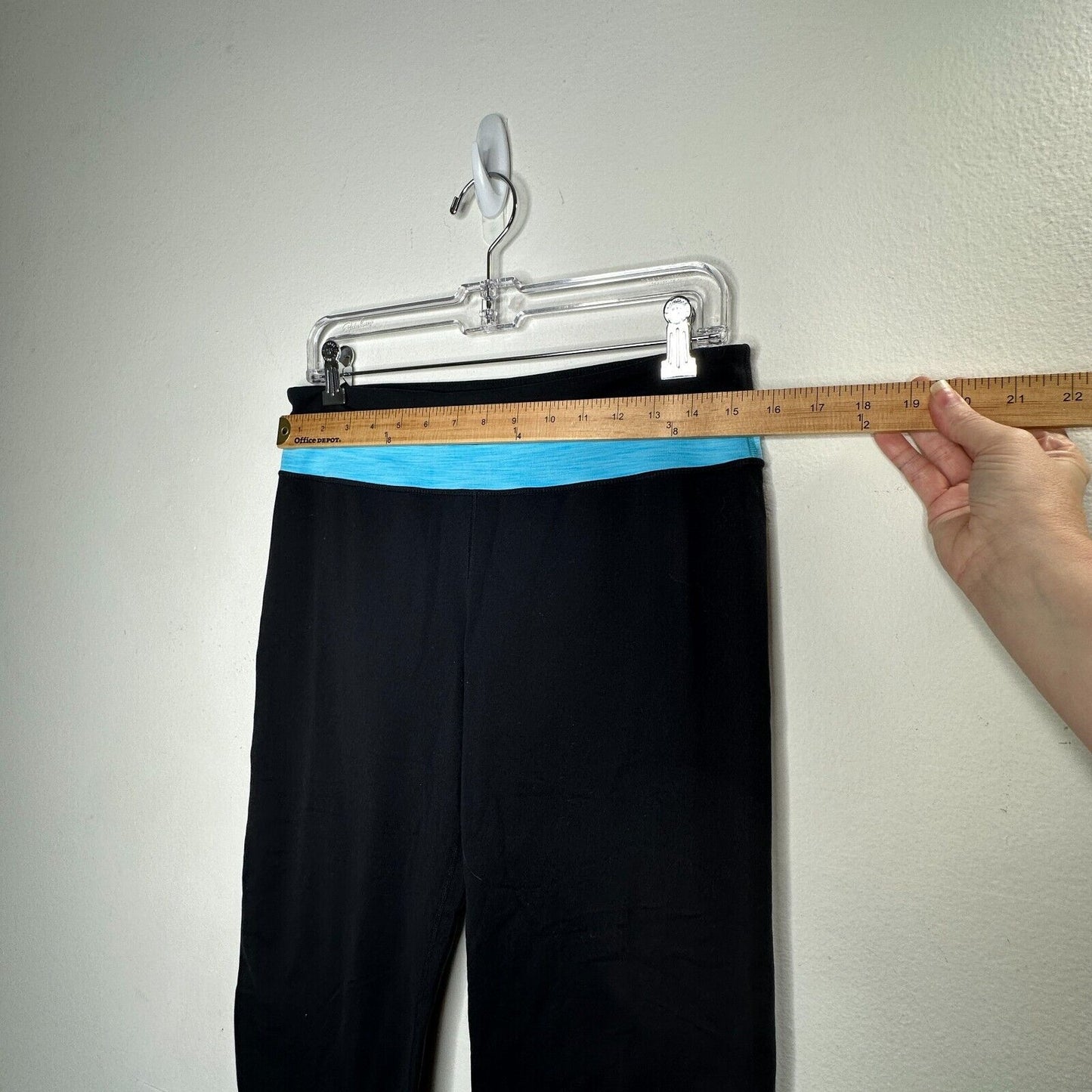 Black Cropped Leggings Aqua Heathered Striped Waist Yoga Bike Shorts Medium