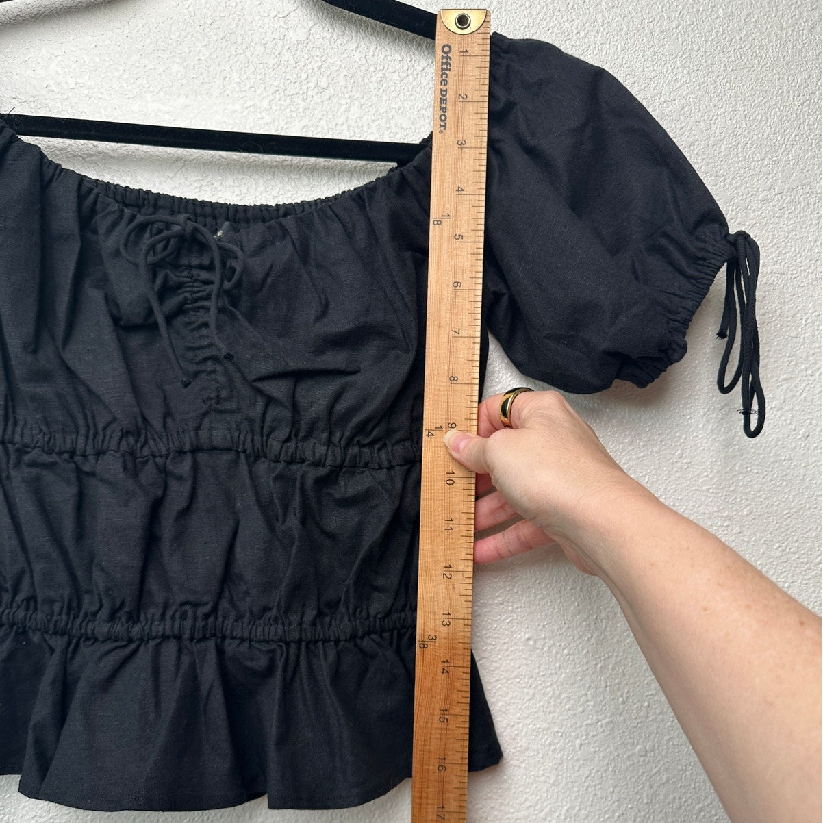 Majorelle Hearst Top Black XS Off Shoulder Puff Sleeve