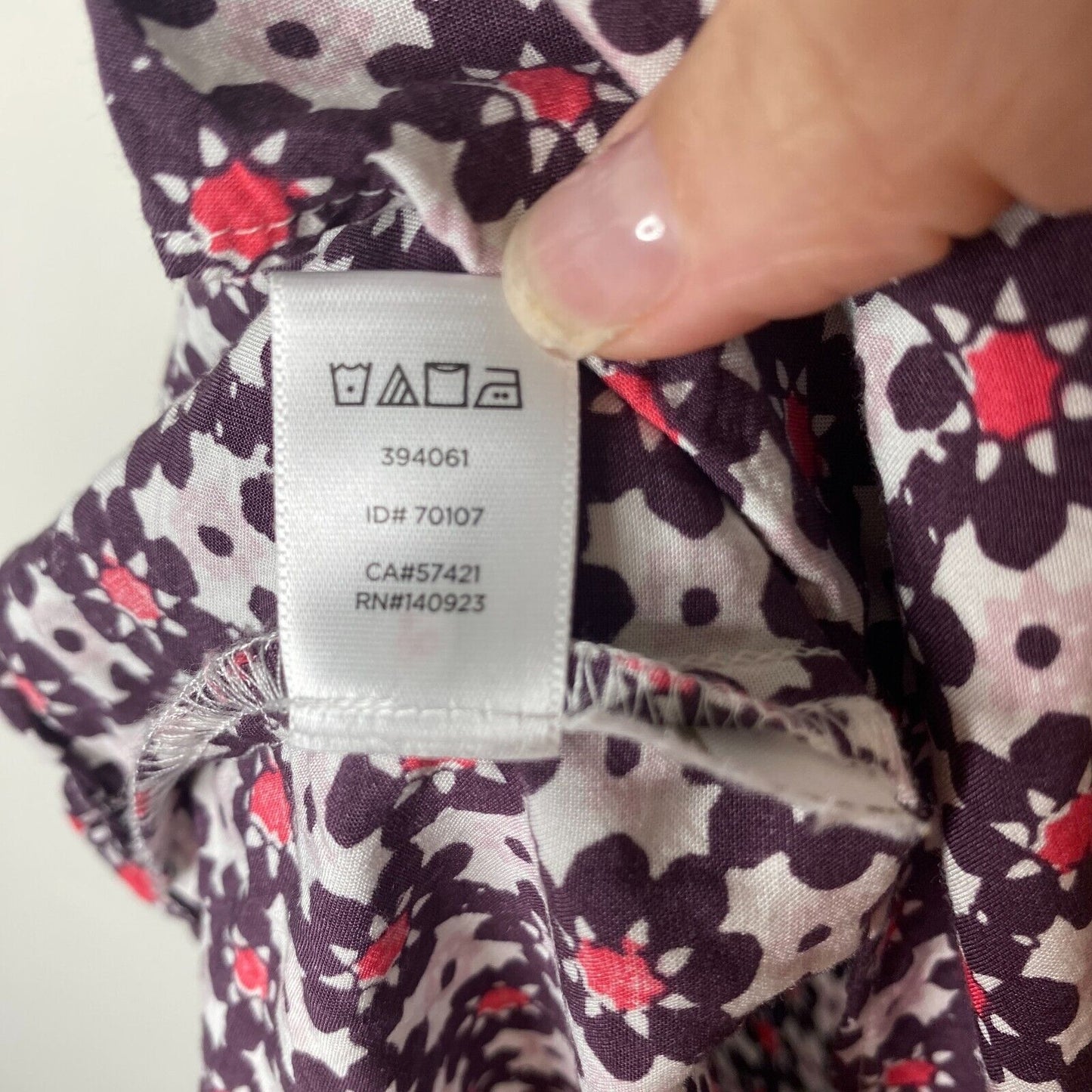 Ann Taylor Loft Purple Pink & White Flowy Blouse Long Sleeve Shirred Yoke XXSP