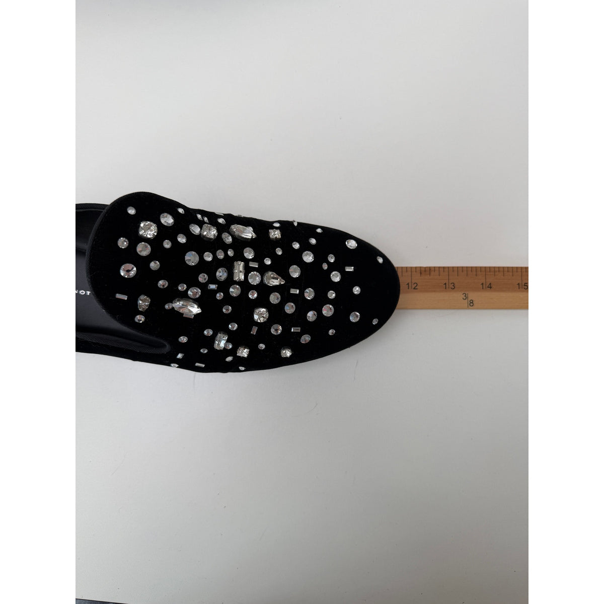 Giuseppe Zanotti Afelia Crystal Embellished Suede Loafers EU 43