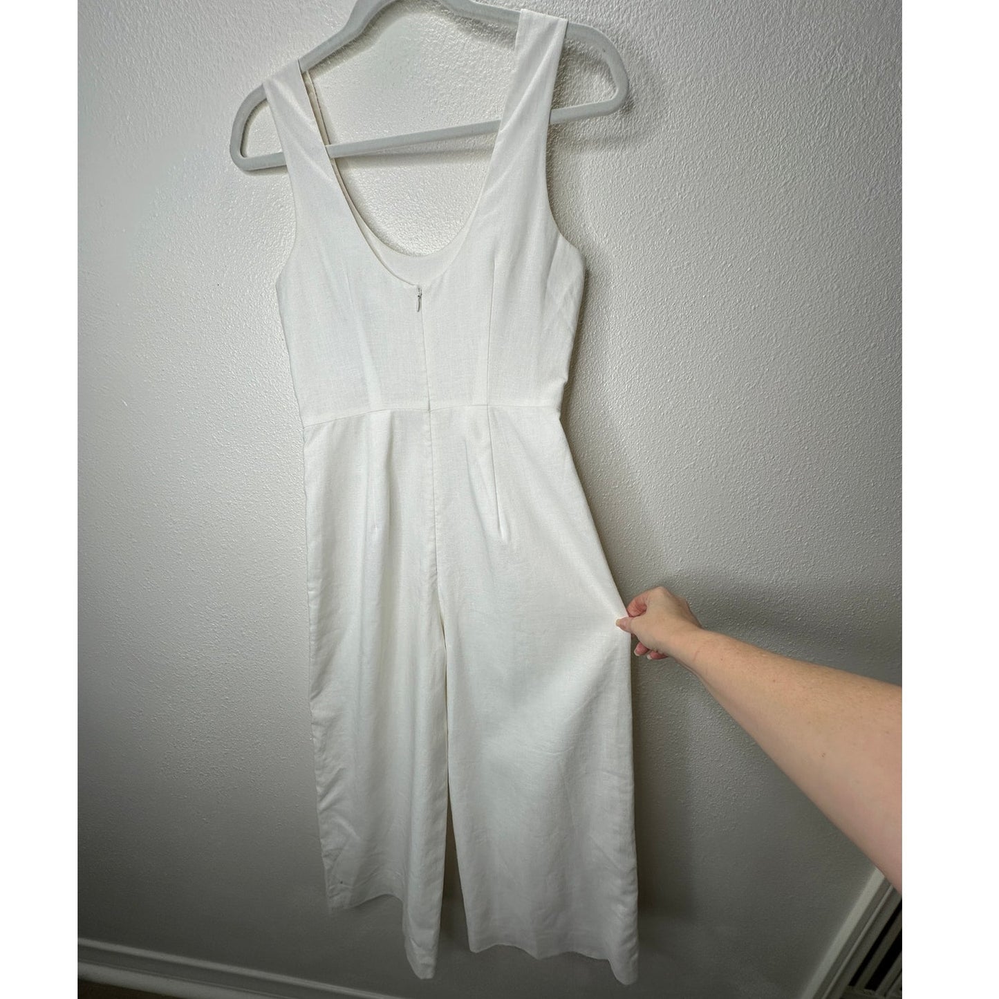 NWT Club Monaco Creme Emberlynn Linen Blend Jumpsuit 0