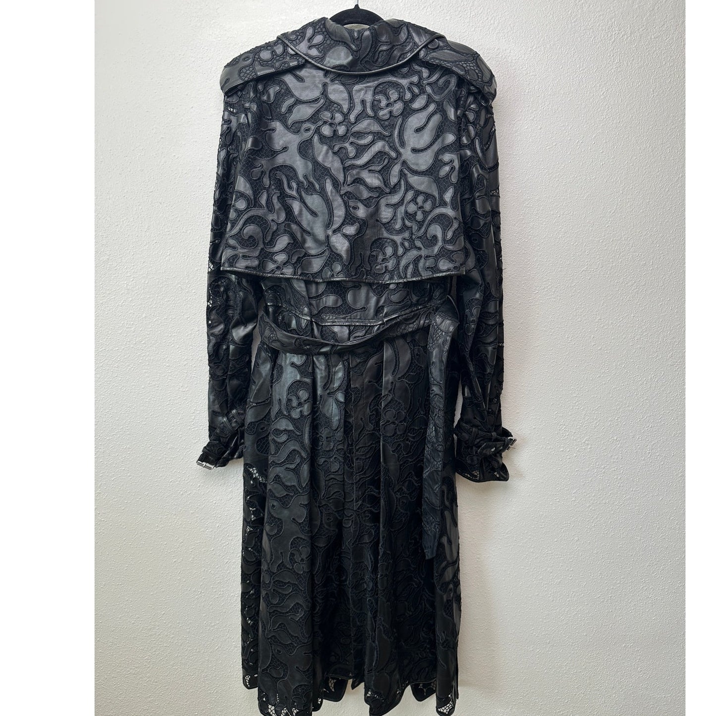 Alexander McQueen Black Leather Lace Belted Trench Coat Made in Italy 14