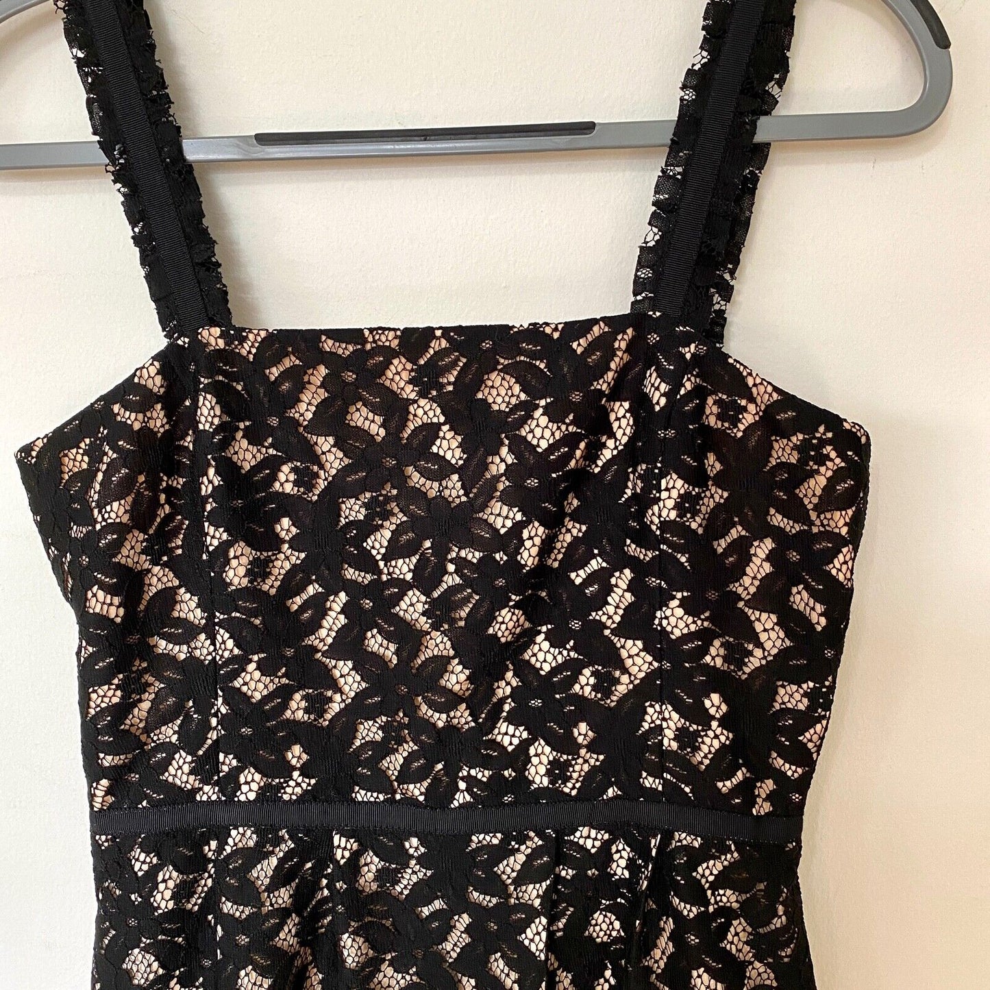 Juicy Couture Black Lace Tan Satin Lined Spaghetti Strap Zip Sheath Dress 4