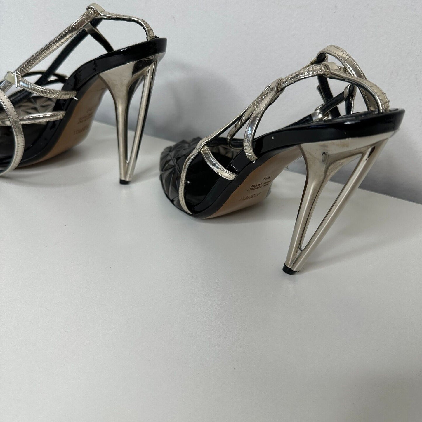Fendi Cute Black Silver Iridia PVC Buckle Pyramid Metallic Strap Sandals 39