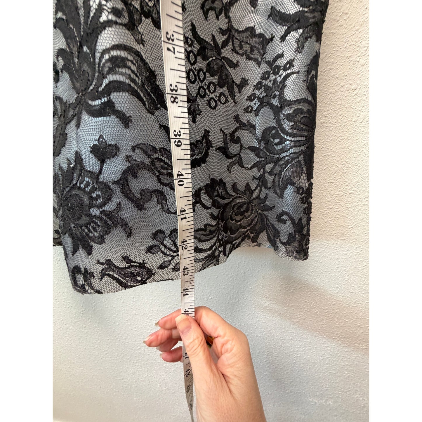 NWOT August Getty Atelier Women's S Black Lace Kimono