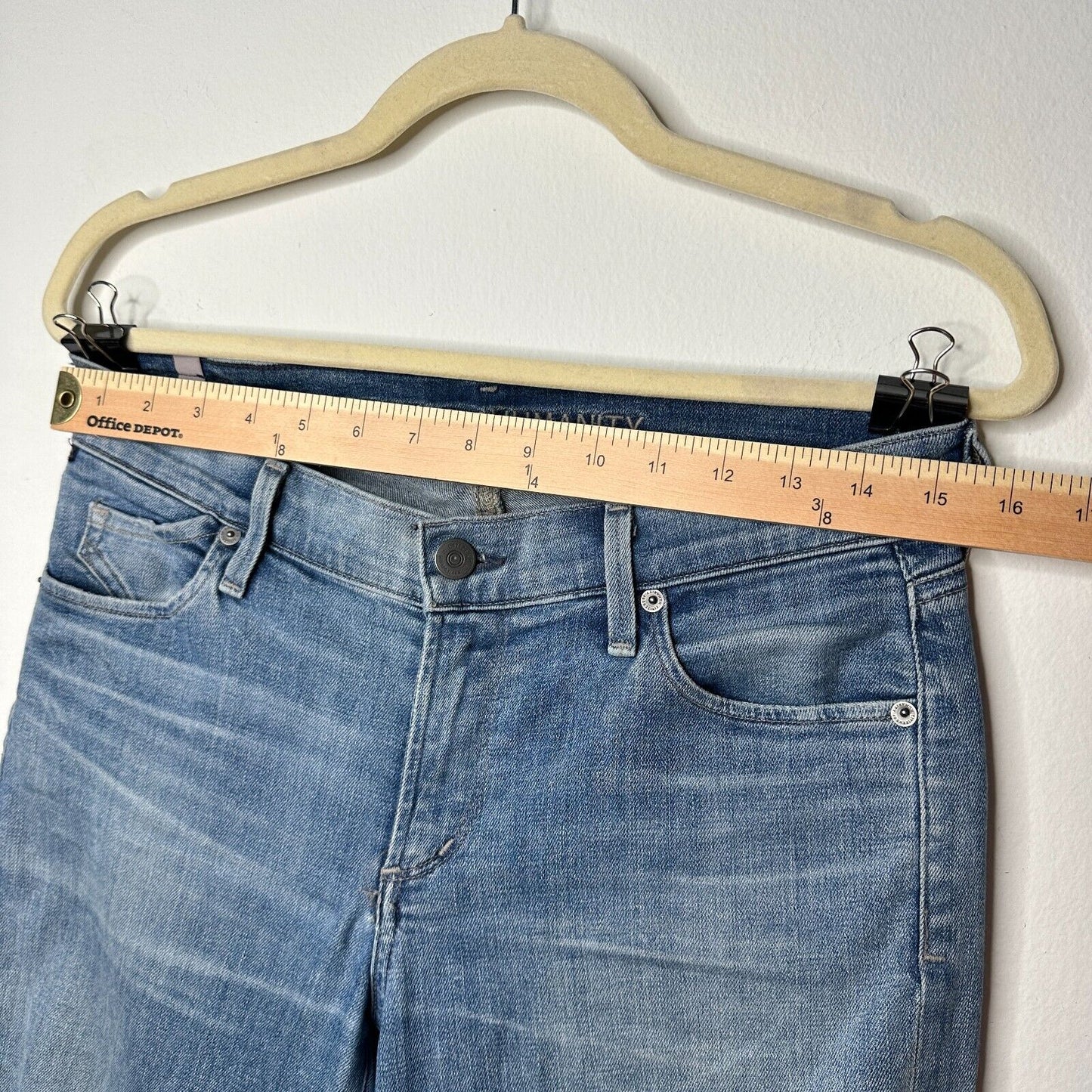 Revolve Citizens of Humanity Light Wash Blue Mid-Rise Skinny Slim Cut Jean 28