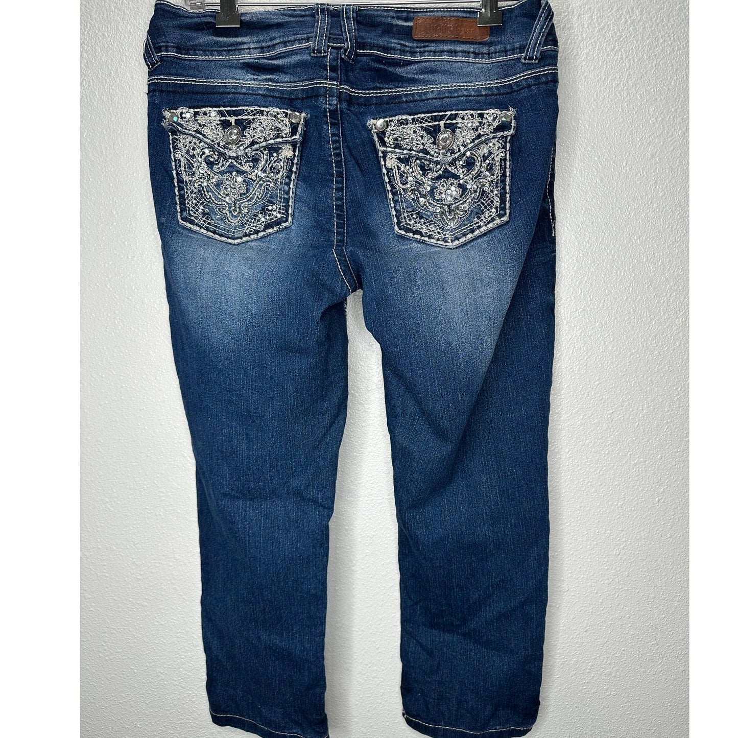 Wallflower Dark Blue Wash Low Rise Whiskered Embroidered Crop Jean 28