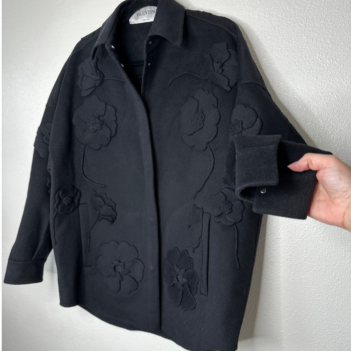 Valentino Garavani Black Wool-Cashmere Appliqué Jacket Snap Close M