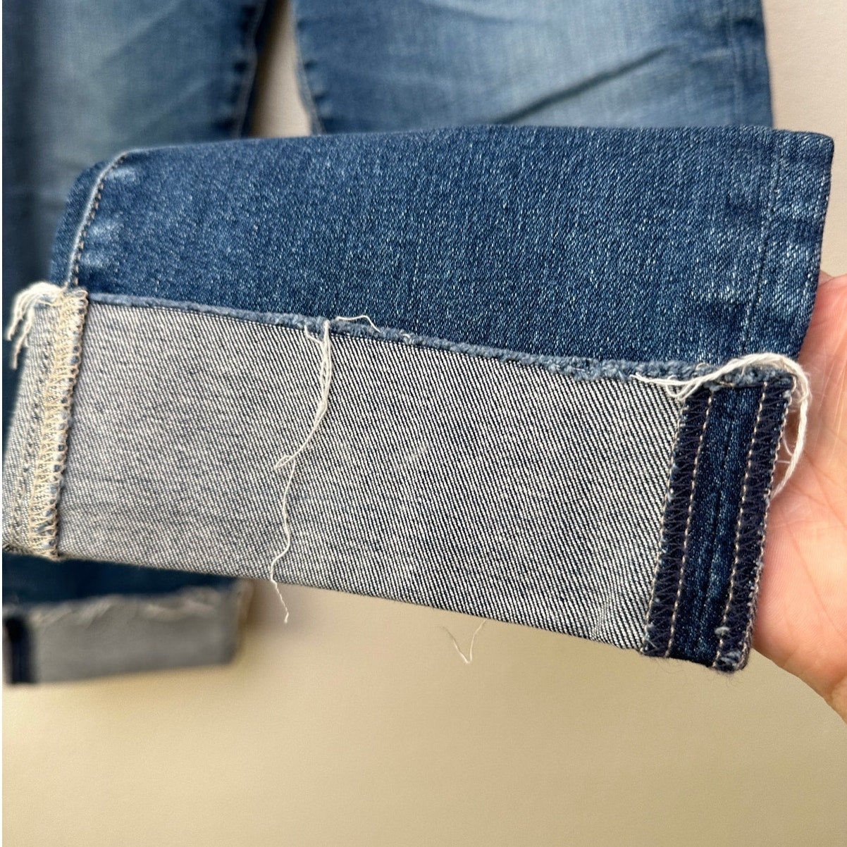 AG women’s The Prima cigarette leg jeans medium wash raw cuffed hem US 32R