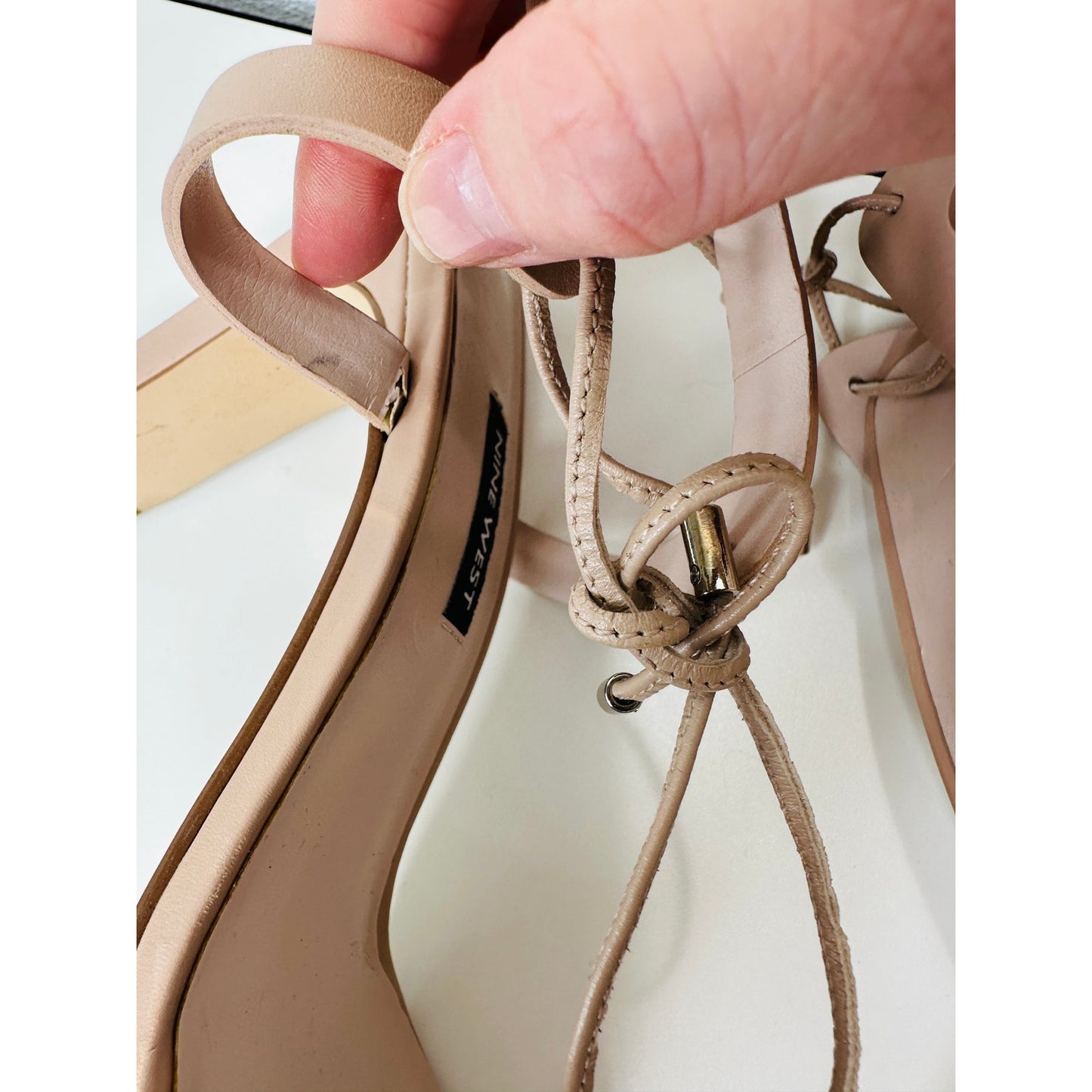 Nine West Tan Longitano Strappy Rectangle Heel Square Toe Sandal 7	t