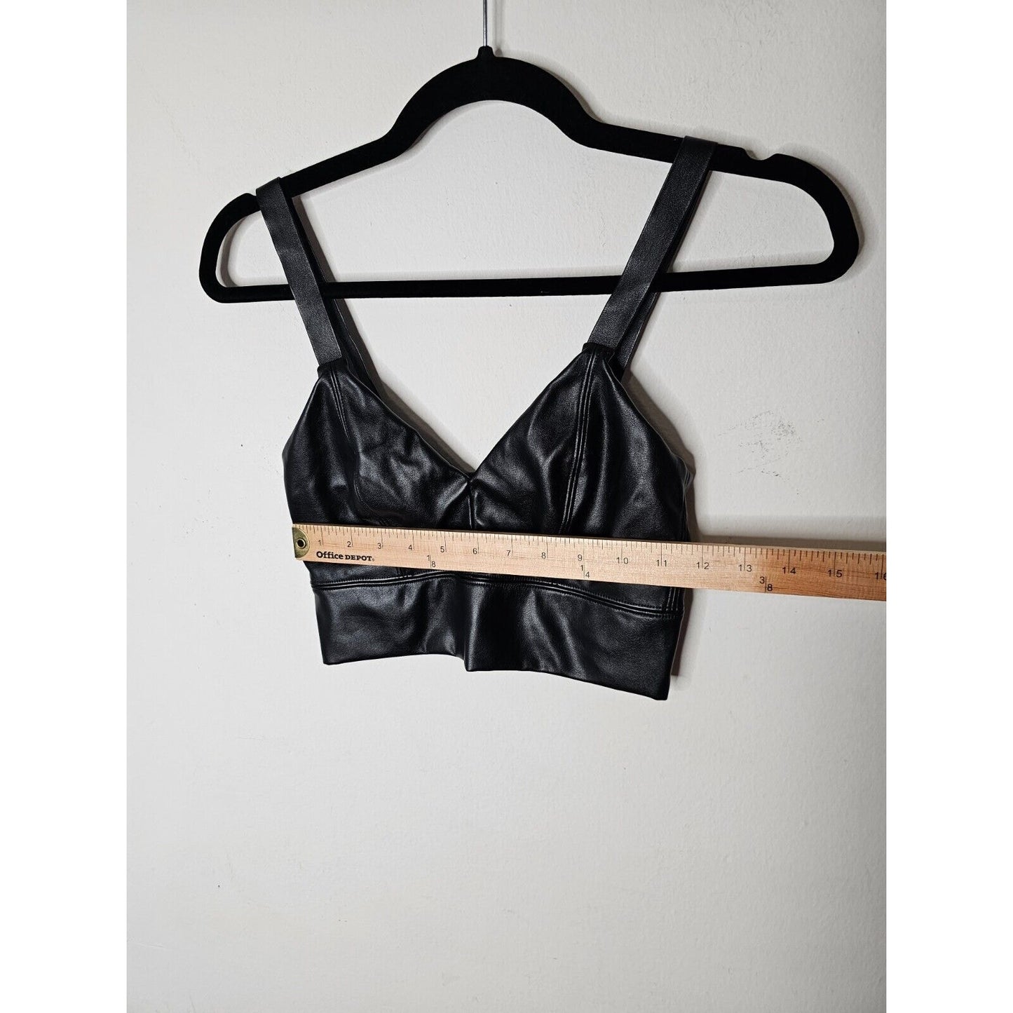 Wolford Sexy Black Emma Vegan Leather V-Neck Back Zip Bralette Crop Top 4