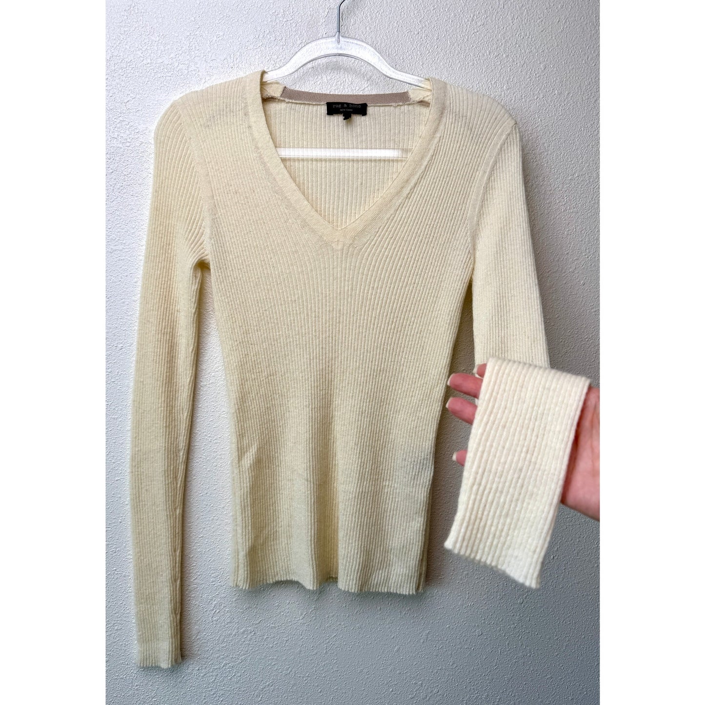 Rag & Bone Ribbed V Neck Sweater Women US S Cream