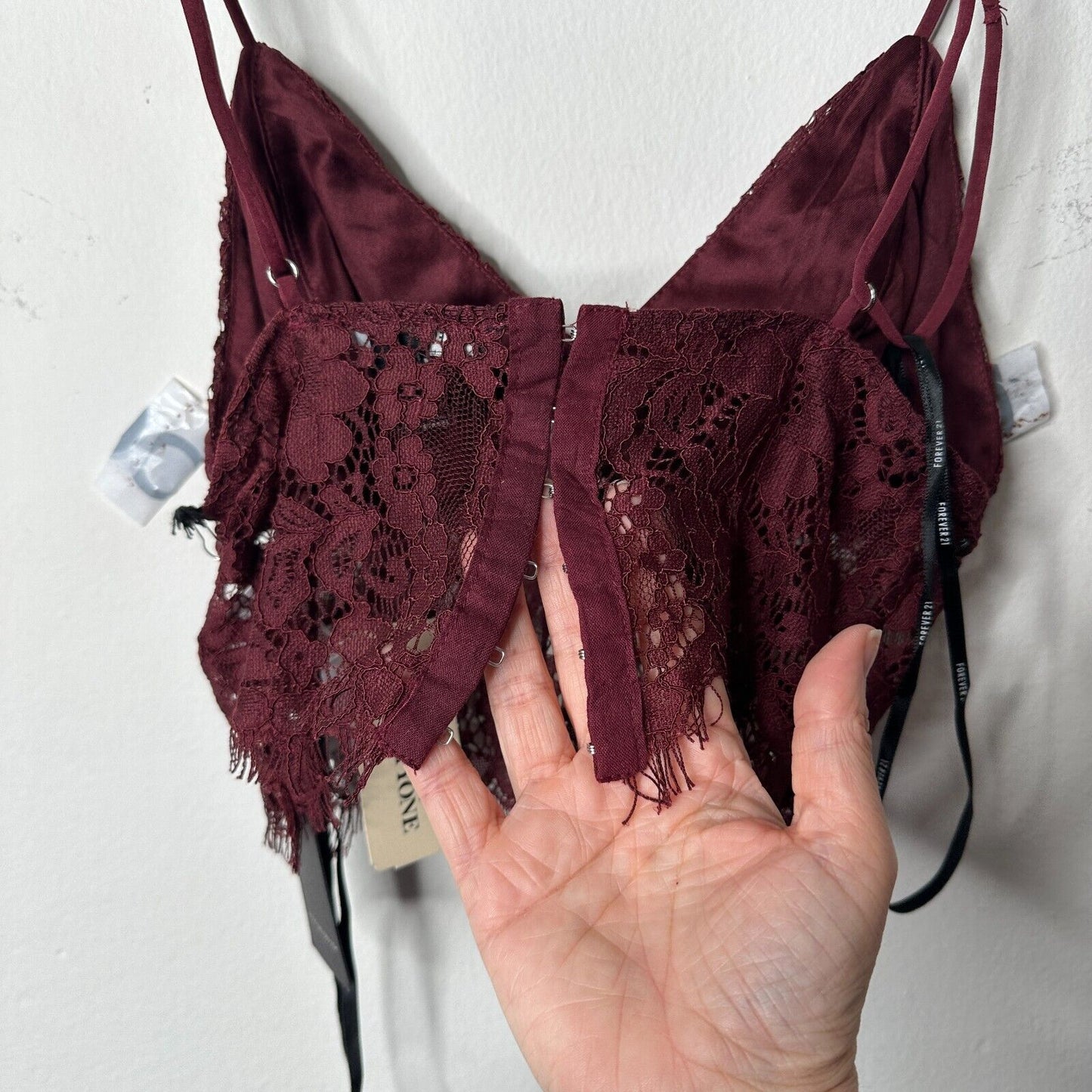 NWT Burgundy Wine Plum V-Neck Lacey Crop Cami Top S