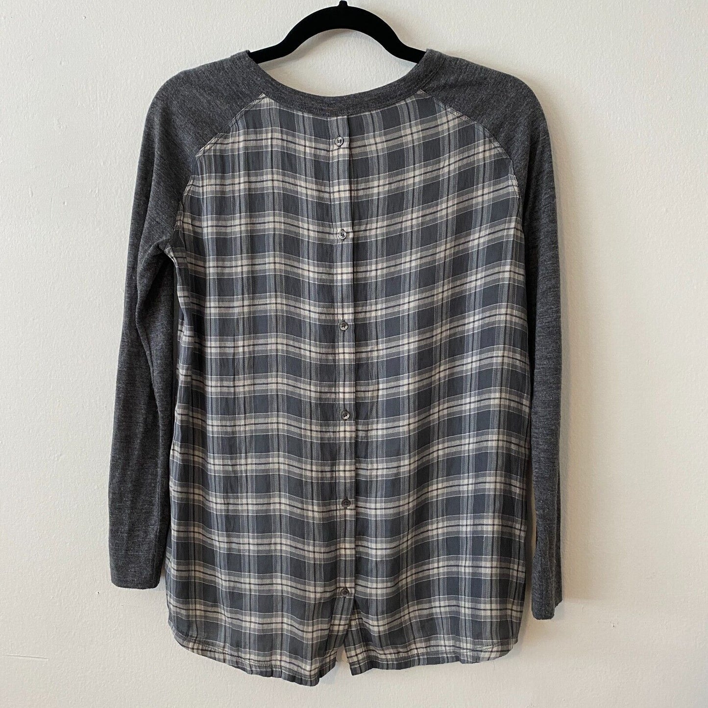 Ann Taylor Loft High Low Medium Gray Top Gray Blue & Cream Plaid Button Down XSP