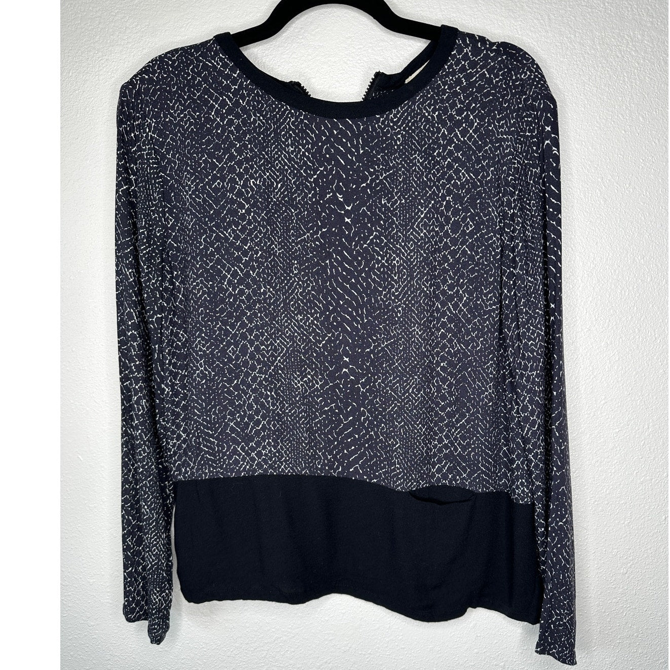 LA Made Black Cream Snake Print Front Pocket Back Zip Shirt Top S