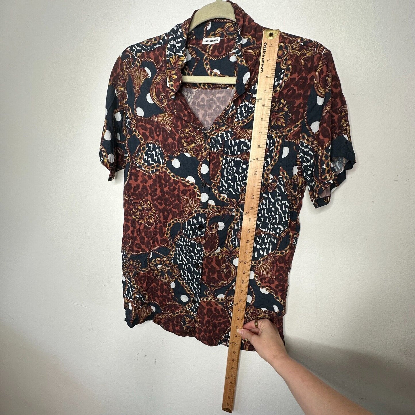 Inamorata Burgundy Leopard-Link Short Sleeve Button Down El Camino Shirt XS / S