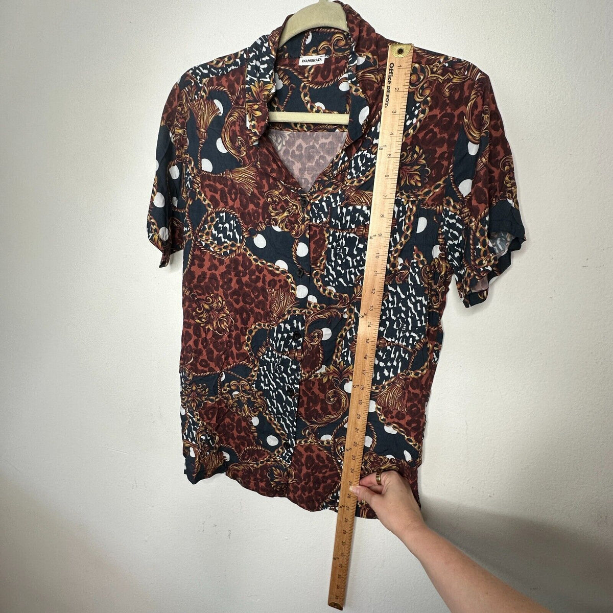 Inamorata Burgundy Leopard-Link Short Sleeve Button Down El Camino Shirt XS / S