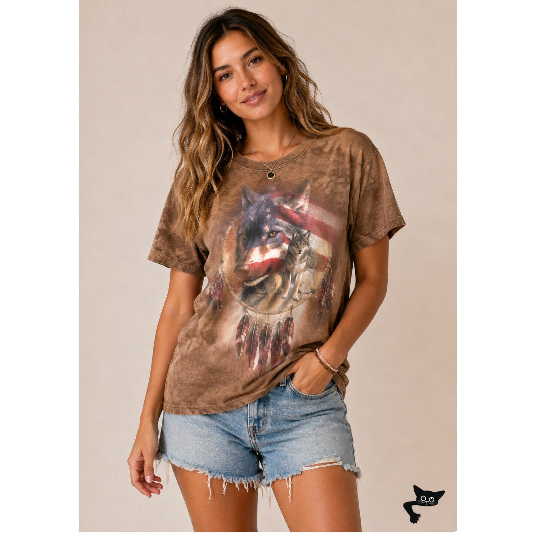 The Mountain Carol Cavalaris Wolves USA Dream Catcher Brown Tie Dye Tee Medium