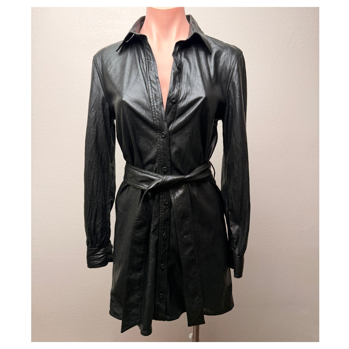 Aritzia Wilfred Caroline Black Vegan Leather Belted Shirt Dress Women's US XXS