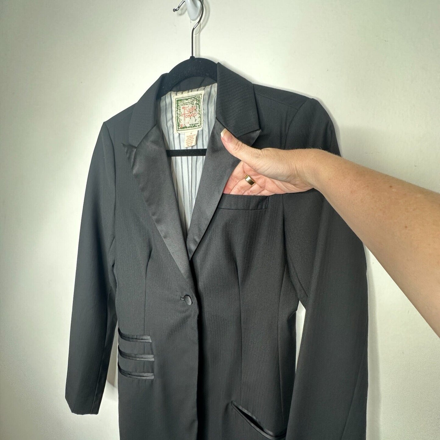 Flying Tomato Black Long One-Button Tuxedo Blazer Satin Trim Lapel & Pockets M