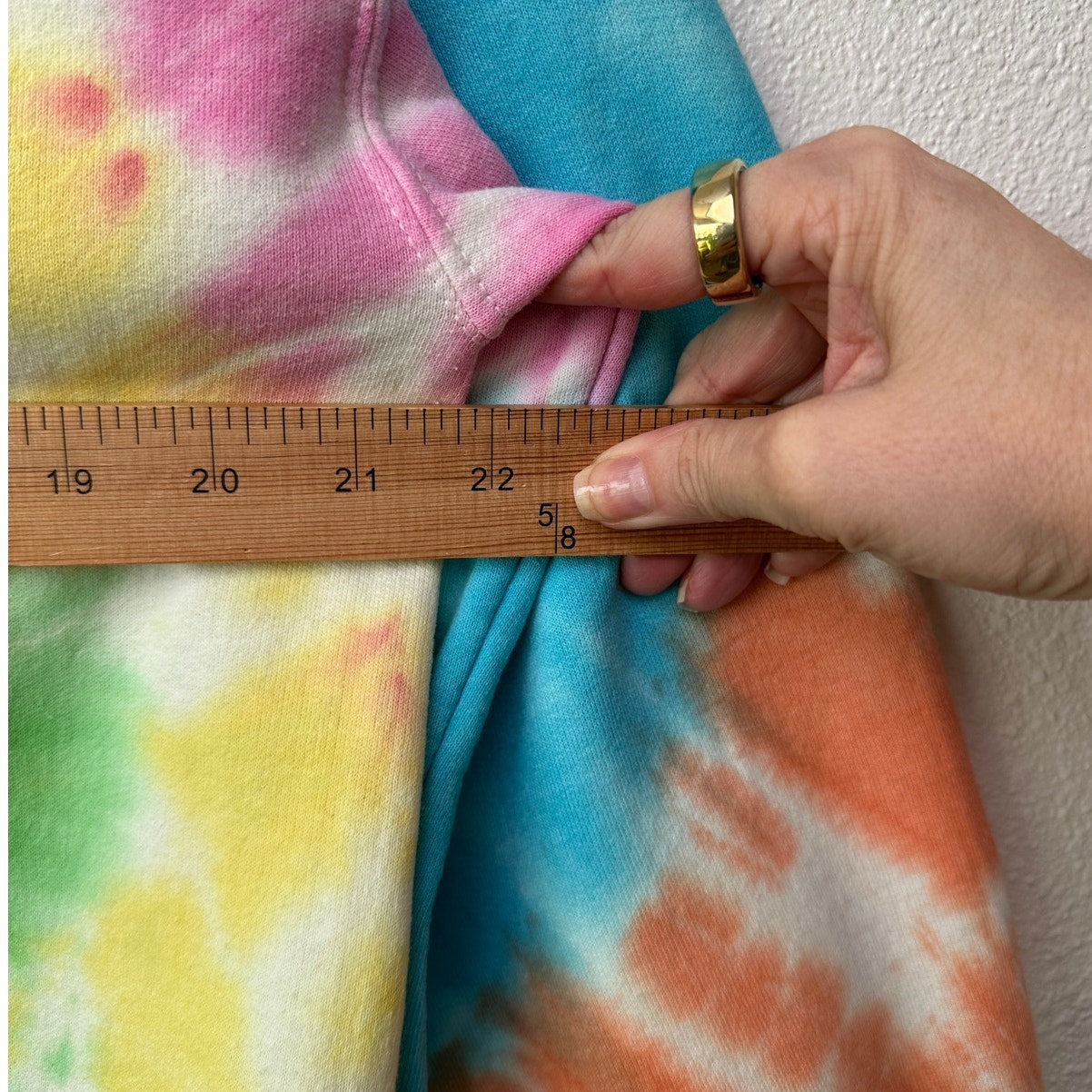 John Eshaya JET Pastel Rainbow Tie-Dye Smiley Face Sweatshirt Long Sleeve (M/L)