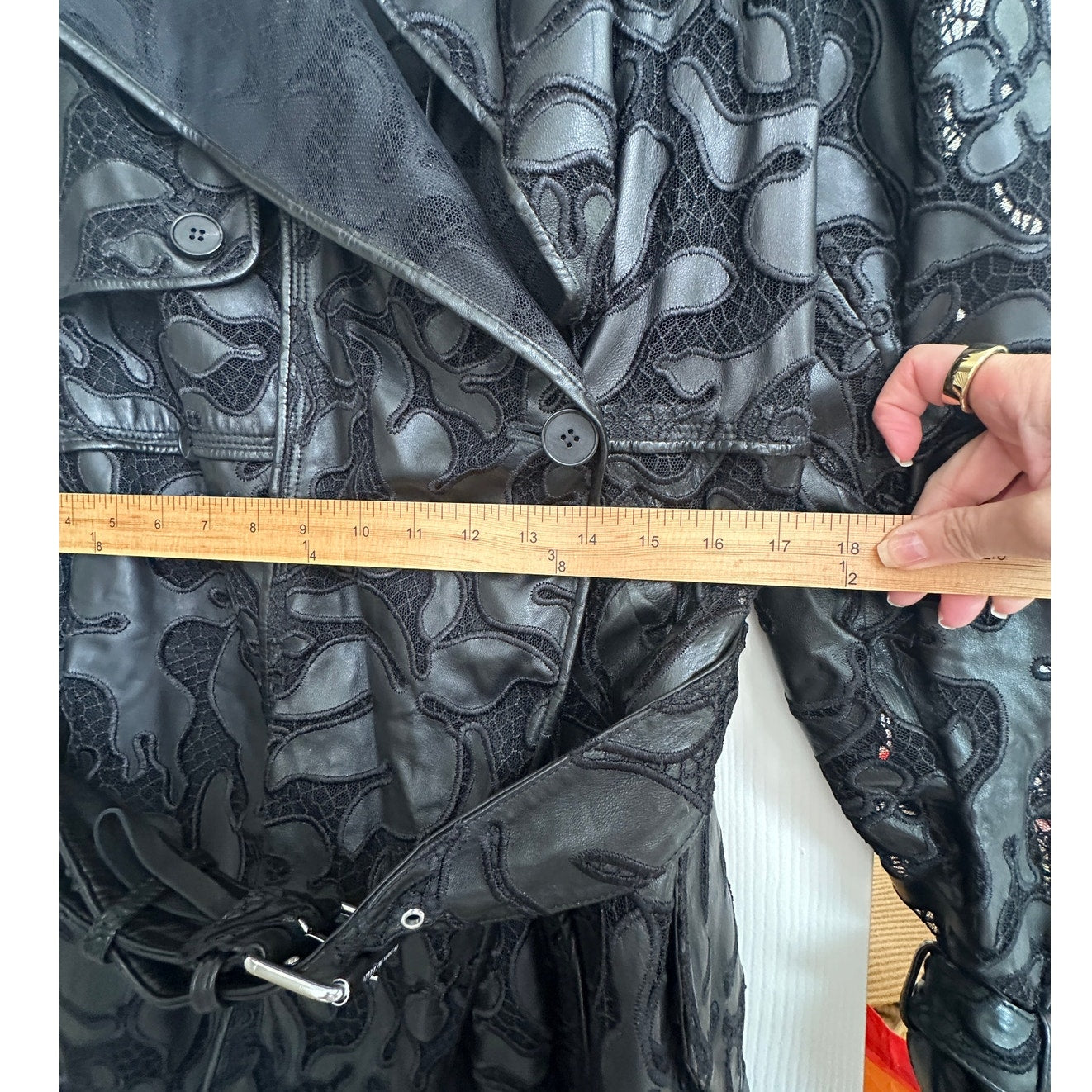 Alexander McQueen Black Leather Lace Belted Trench Coat Made in Italy 14