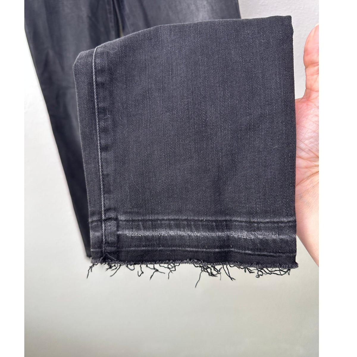NWT Frame Le High Straight Jeans Black Raw Hem Women's 27