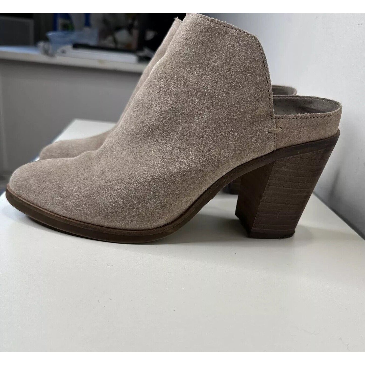 Dolce Vita Gray Taupe Selene Suede Almond toe Slide Mule Bootie Block Heels 7.5