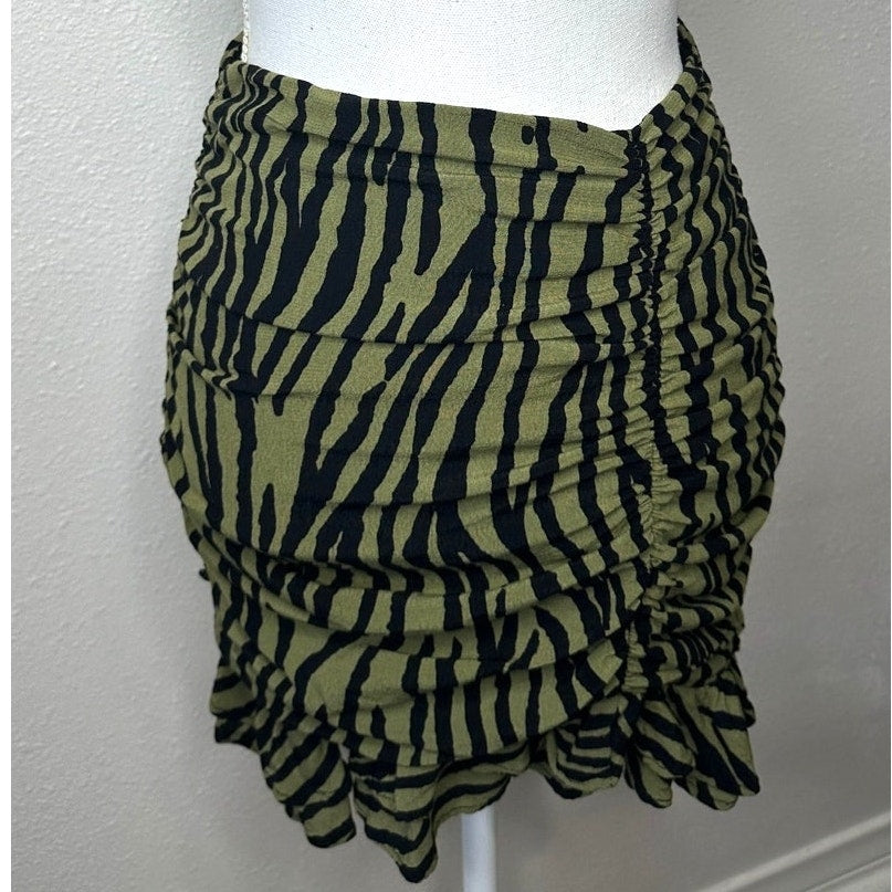 ZARA Green Zebra Print Ruched Mini Skirt XS Ruffle Hem Back Zip